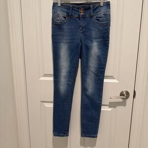 WBB YMI mid rise 9/29 blue jeans women's NWT